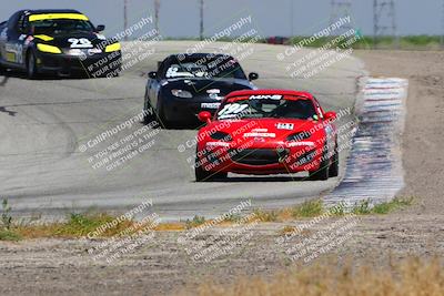 media/Apr-30-2023-CalClub SCCA (Sun) [[28405fd247]]/Group 3/Outside Grapevine/